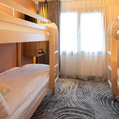 Hotel Ibis Styles Chamonix 3*