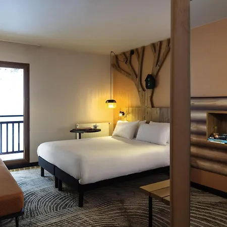 ホテル Ibis Styles Chamonix レ・ズッシュ