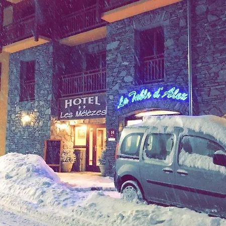 Ibis Styles Chamonix ホテル レ・ズッシュ